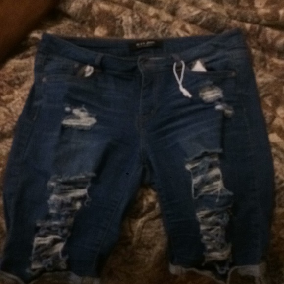 These are fashion nova ripped shorts - Picture 3 of 3